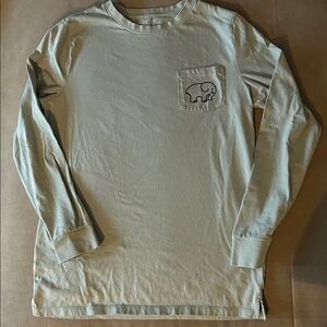 Ivory Ella Light Green Long Sleeve Tee size small